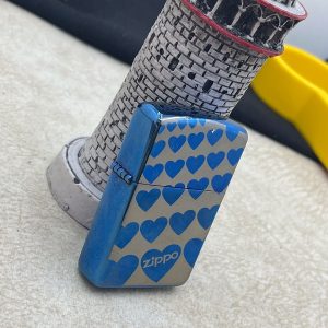 Kalp Desenli Zippo Seri